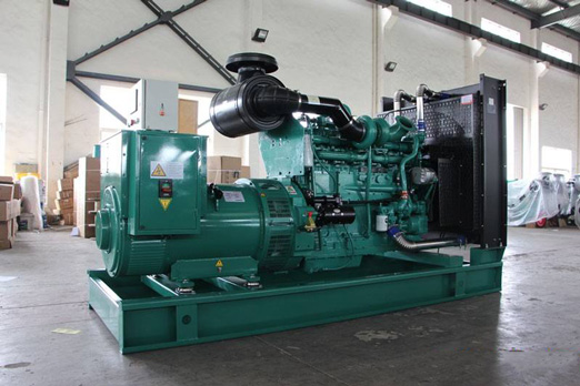 威宁320kw康明斯柴油发电车出租组图片 威宁320kw康明斯柴油发电车出租组图片