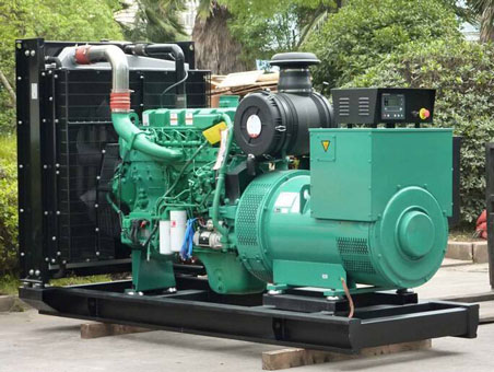 威宁710kw康明斯柴油发电机组图片 威宁710kw康明斯柴油发电机组图片